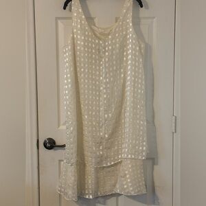 Chic Cream Sleeveless Dress size 22